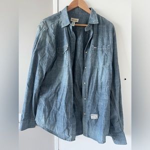 Diesel mens jean shirt. Western style, great fit!